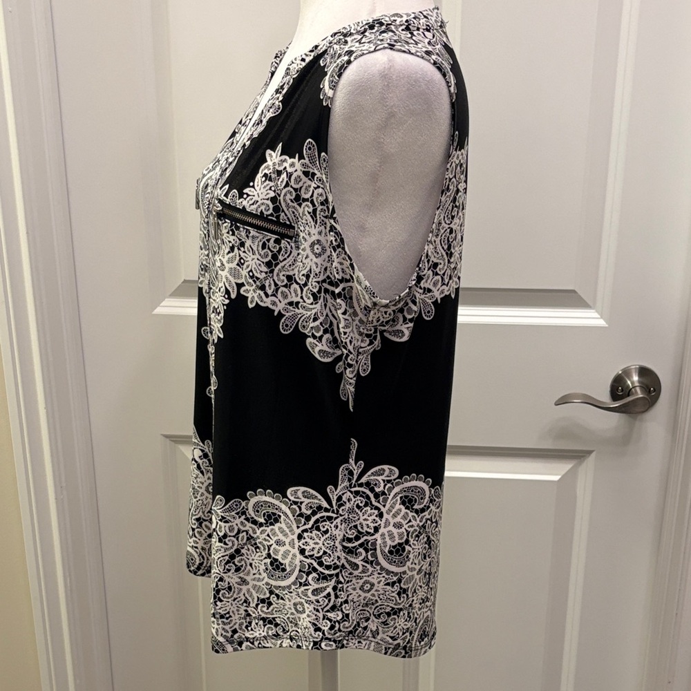 INC International Concepts Black and White Paisley Sleeveless Blouse Large - Picture 8 of 15